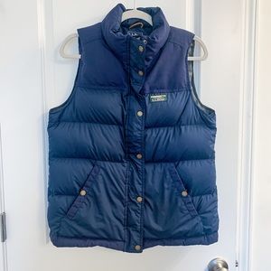 L.L. Bean down vest M